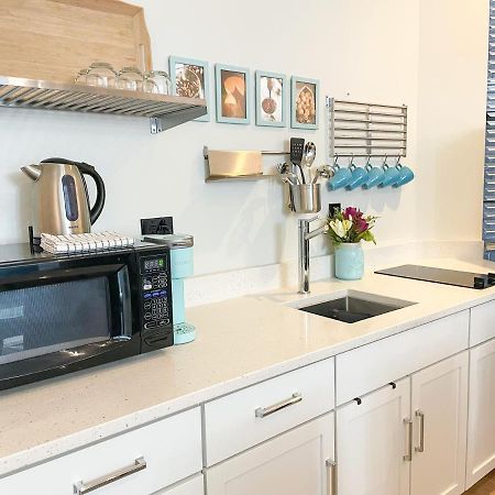 Wrigleyville Friends Unit - 5Bdrm Чикаго Экстерьер фото
