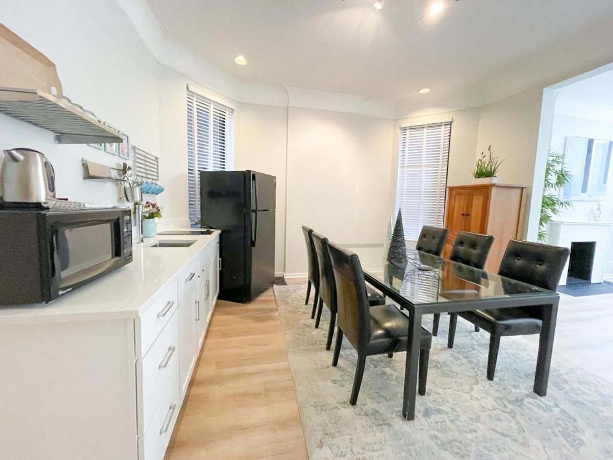 Wrigleyville Friends Unit - 5Bdrm Чикаго Экстерьер фото