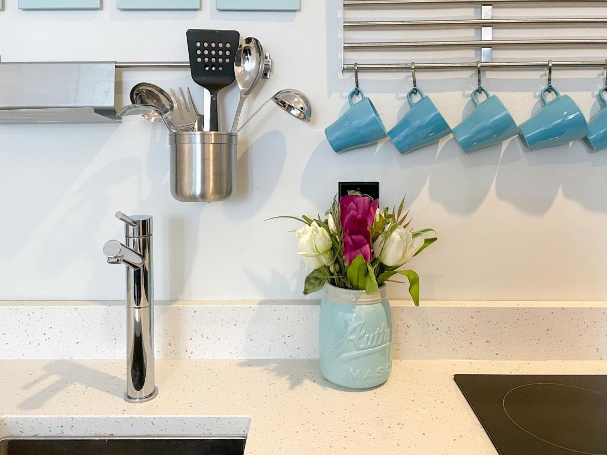 Wrigleyville Friends Unit - 5Bdrm Чикаго Экстерьер фото
